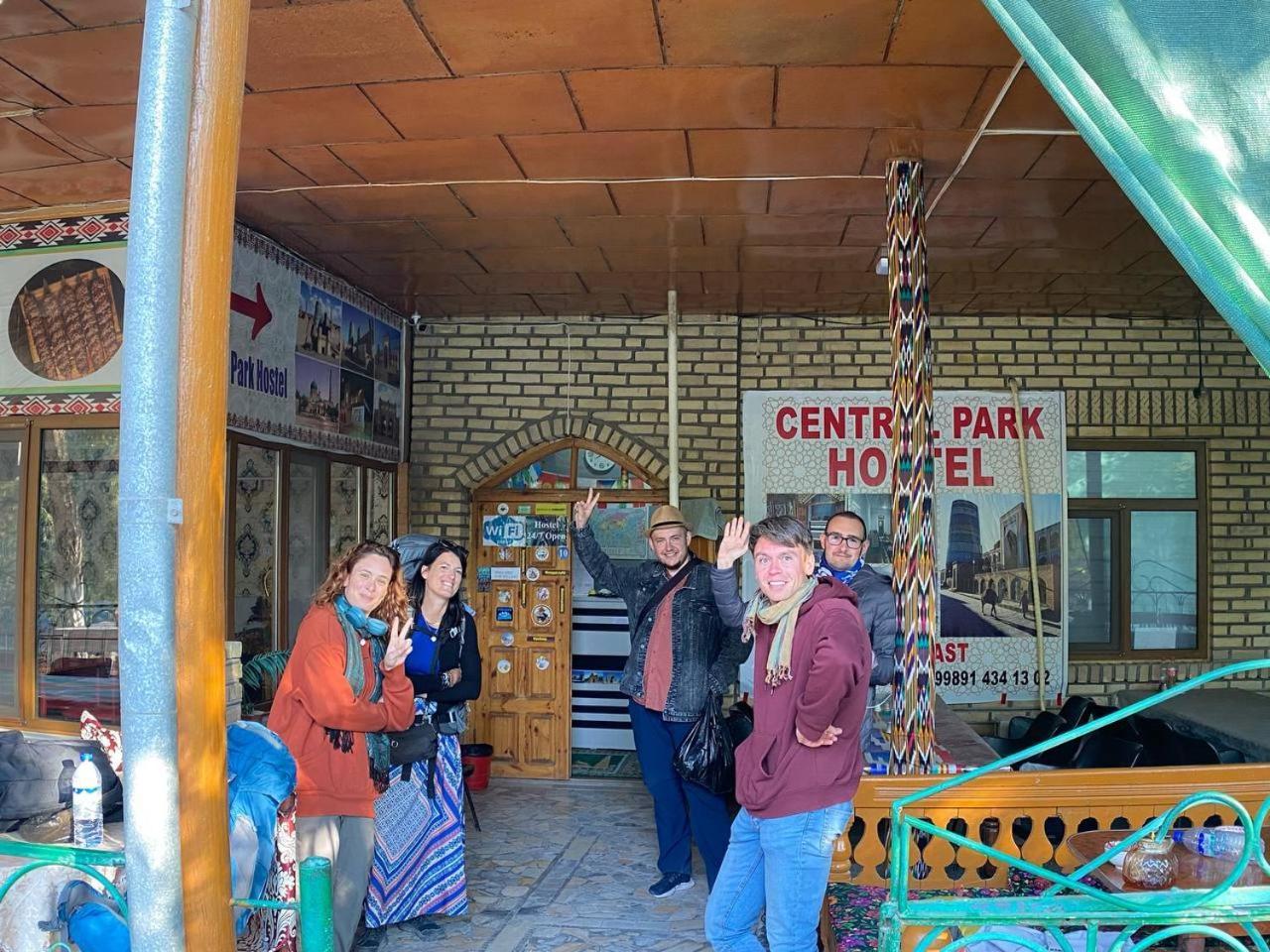 Central Park Hostel Khiva Bagian luar foto