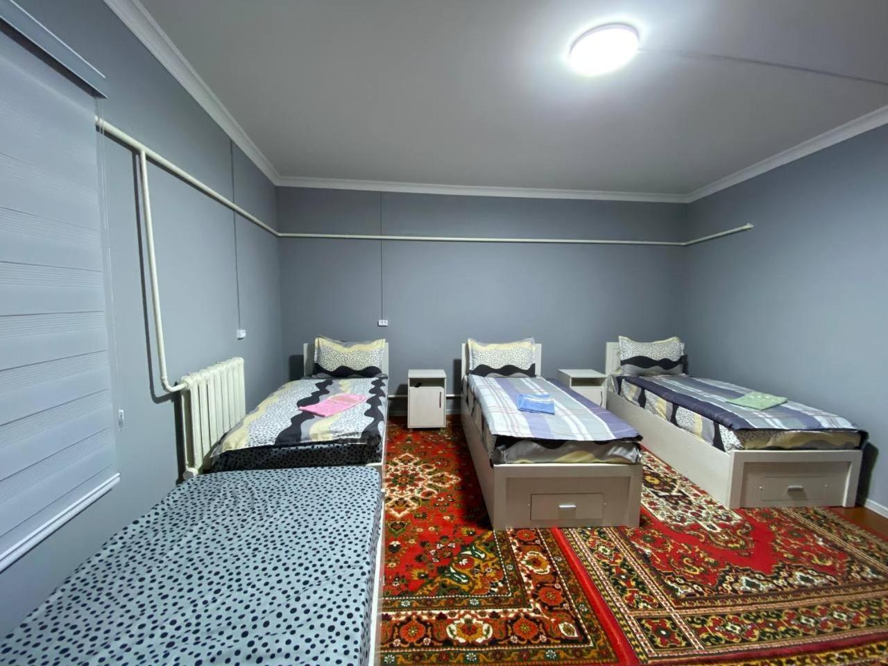 Central Park Hostel Khiva Bagian luar foto