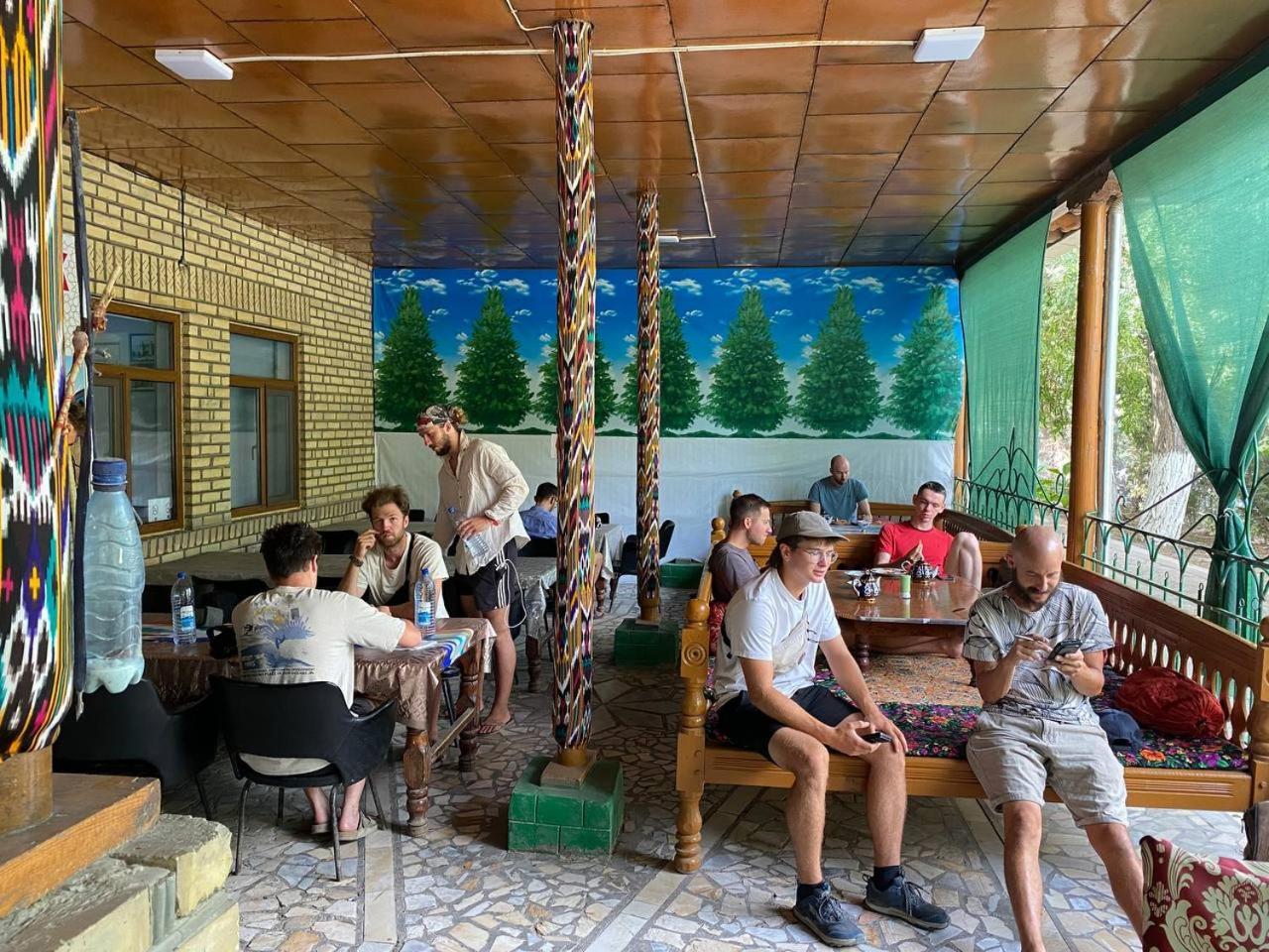 Central Park Hostel Khiva Bagian luar foto