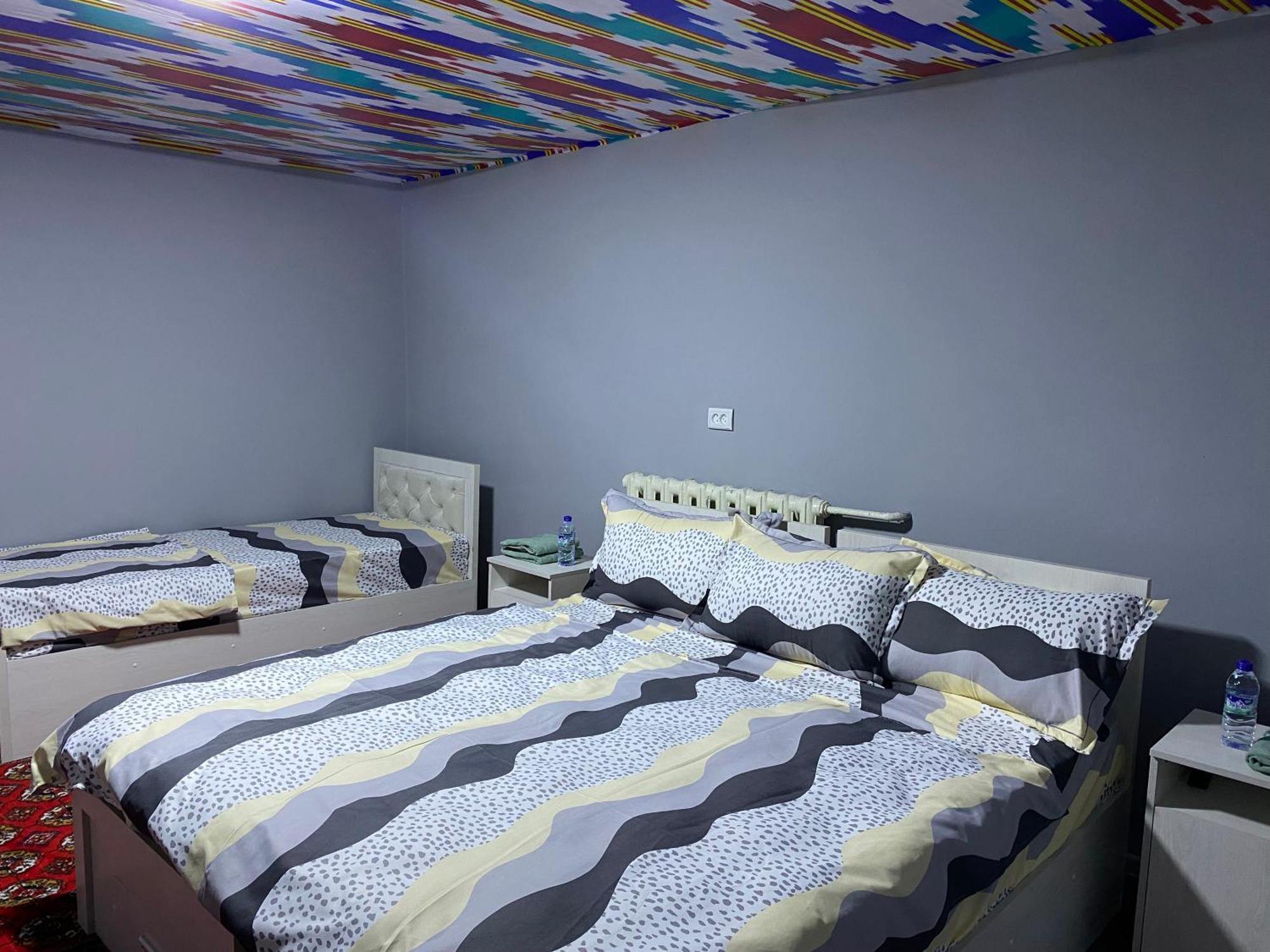 Central Park Hostel Khiva Bagian luar foto