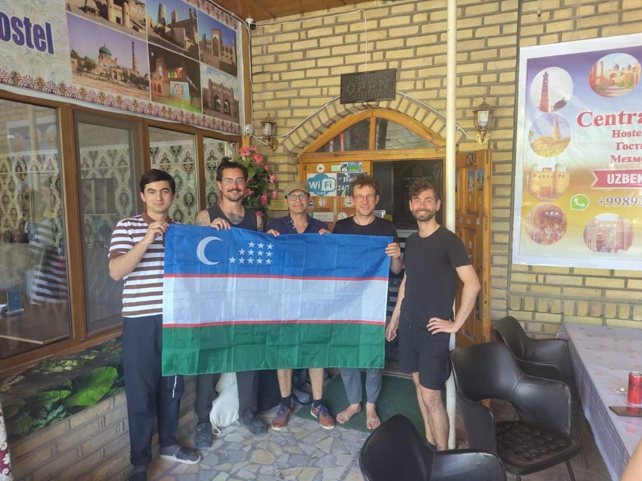 Central Park Hostel Khiva Bagian luar foto